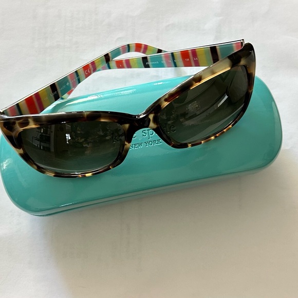 kate spade Accessories Kate Spade Sunglasses Like New With Hard Side Case Poshmark